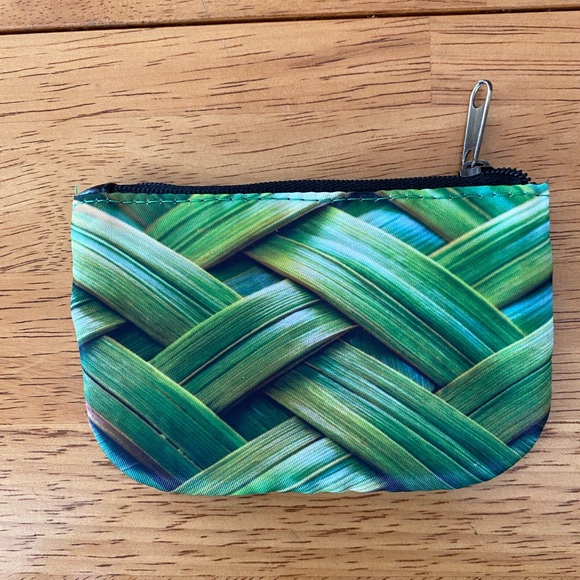 Coin Pouch Hand made Goanna Paper Art Coin Purse Pocket size - Picture 2 of 3